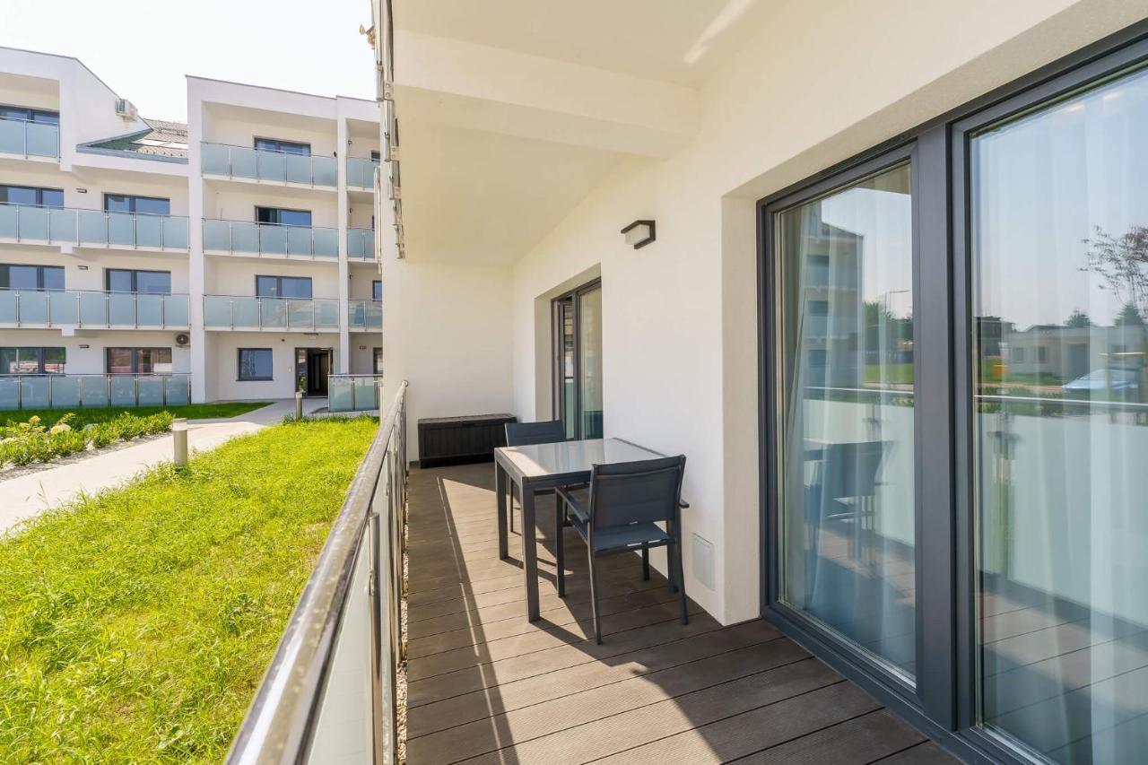 גרצי'יבובו Sunset Resort, Nadmorska 106 מראה חיצוני תמונה